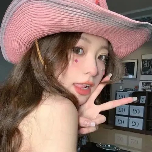 春光绿柳营